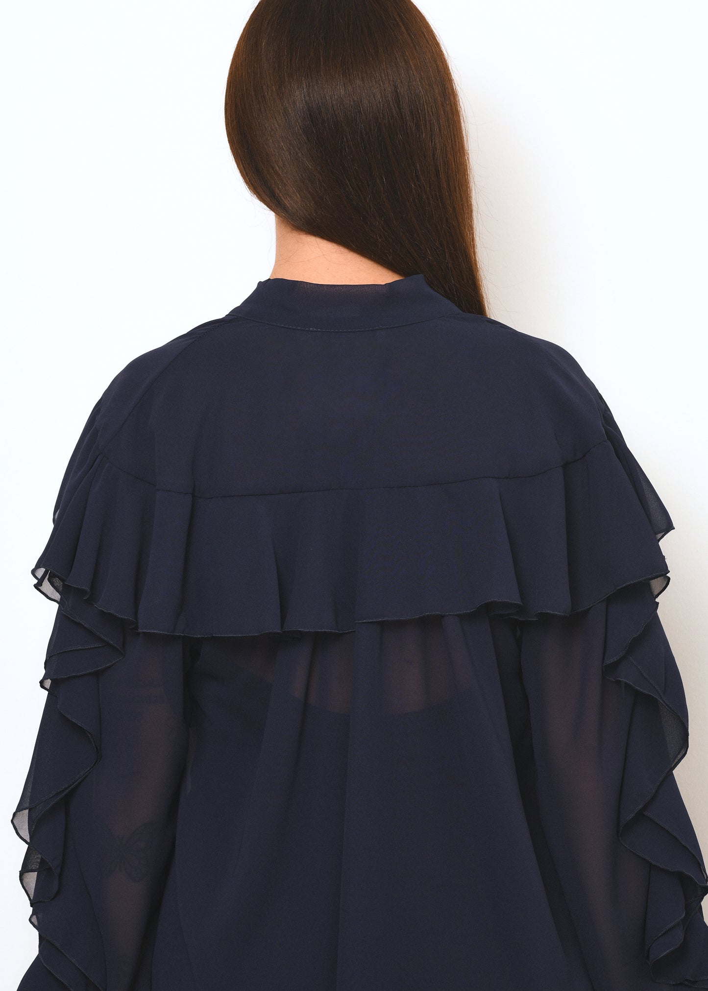 ABITO CON ROUCHES E VOLANT IN CHIFFON