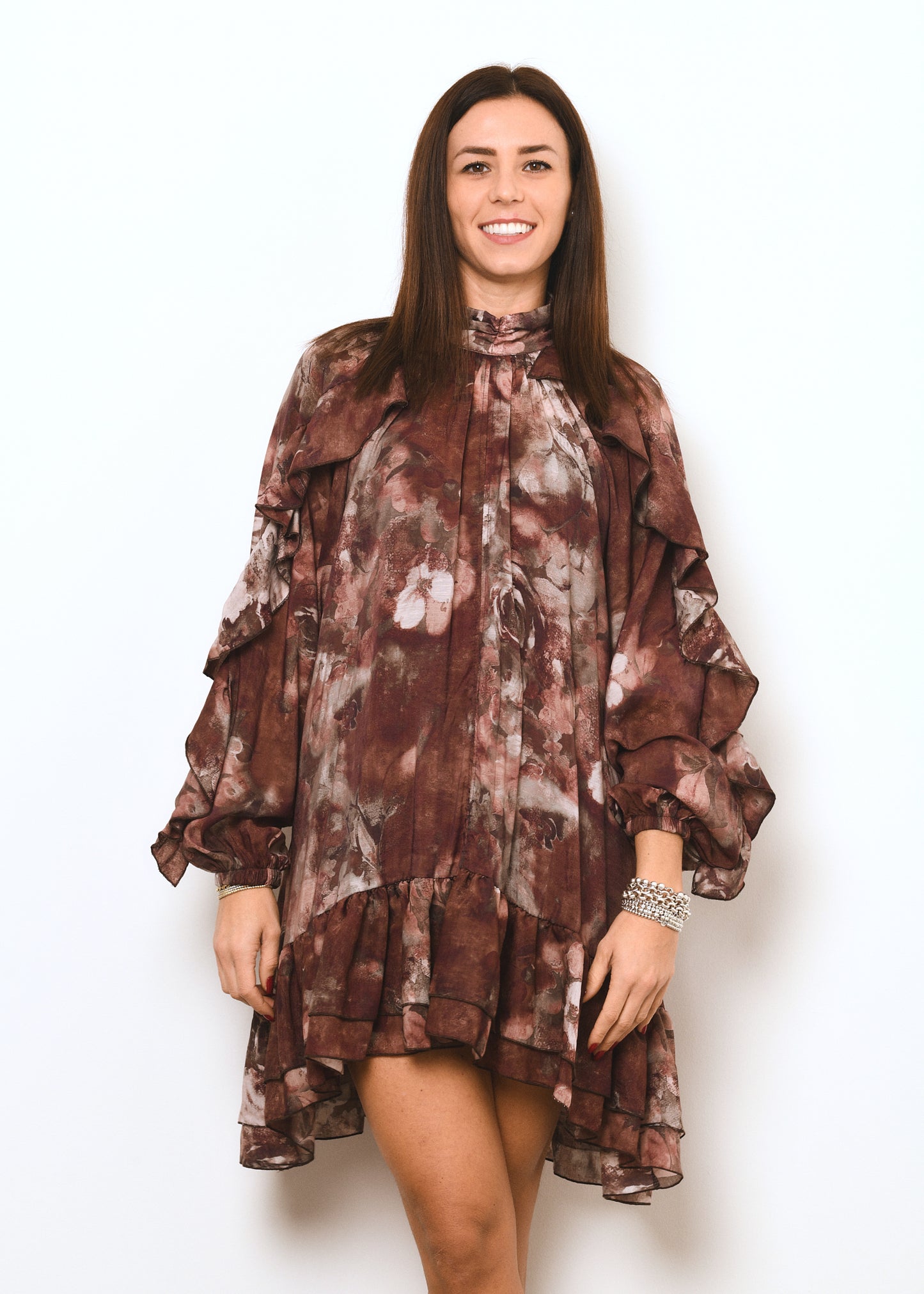 ABITO CORTO CON ROUCHES